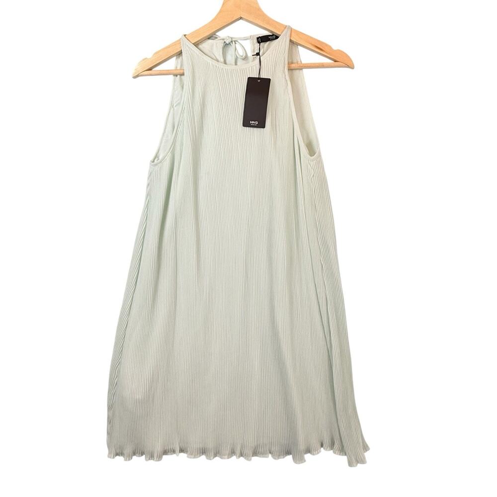 NWT Micropleated Lt Mint green MNG Basics KneeLength Dress Womens SIZE 2 Classic